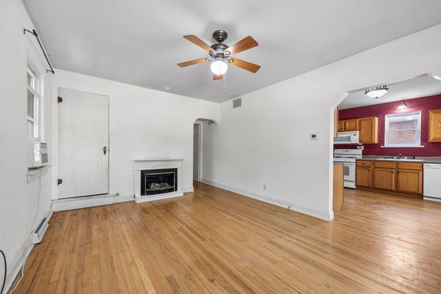 130 W 2nd Street, Hobart, IN 46342