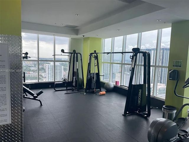 133 NE 2nd Ave 911, Miami, FL 33132