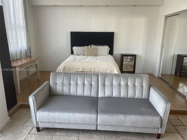 133 NE 2nd Ave 911, Miami, FL 33132