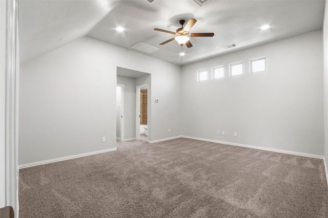 38 Estherwood Place, Magnolia, TX 77354