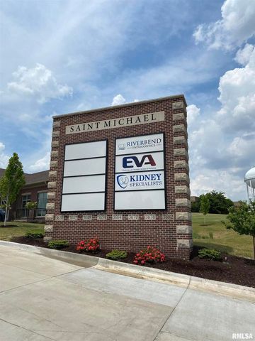 3642 UTICA RIDGE Road, Bettendorf, IA 52722