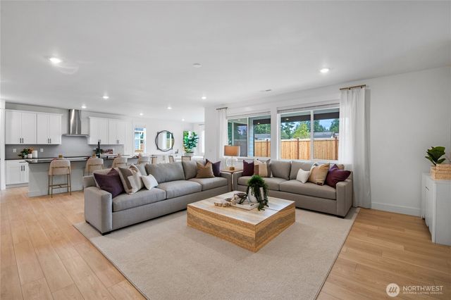 640 Sunbeam Place, Sequim, WA 98382