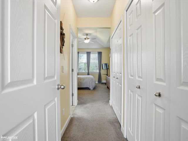 46899 Cynthia Drive, Macomb, MI 48044