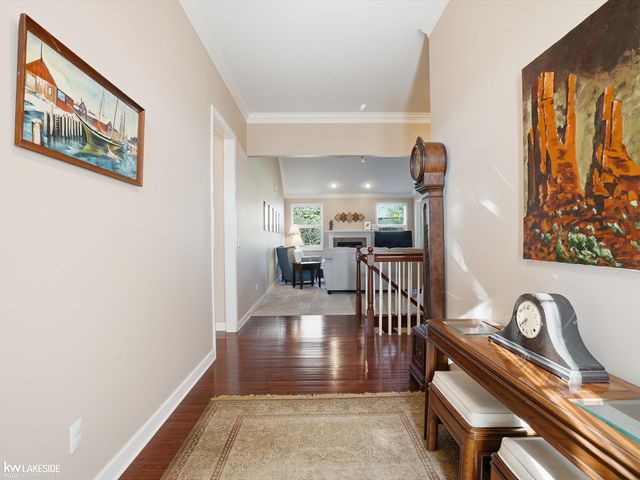 46899 Cynthia Drive, Macomb, MI 48044