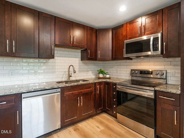 202 North Street, Mebane, NC 27302