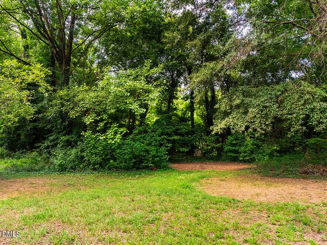 202 North Street, Mebane, NC 27302