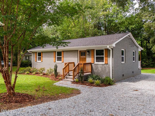 202 North Street, Mebane, NC 27302