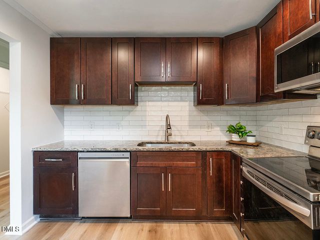 202 North Street, Mebane, NC 27302
