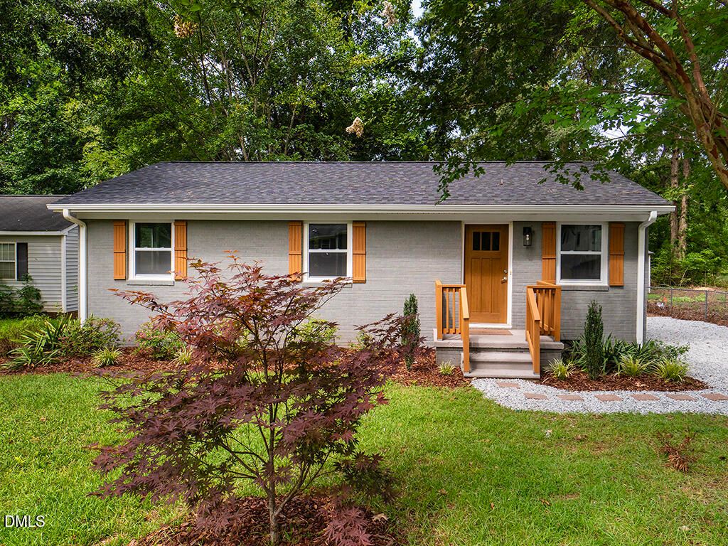 202 North Street, Mebane, NC 27302