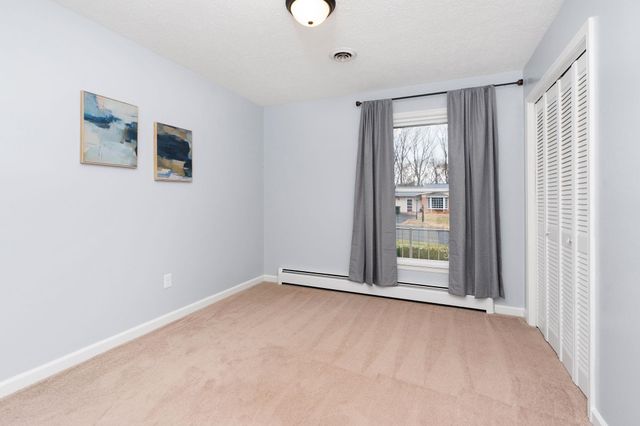 1222 PINEHURST RD, Staunton, VA 24401