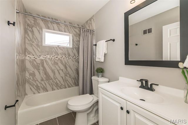 520 Pinellas Drive, Crestwood, MO 63126