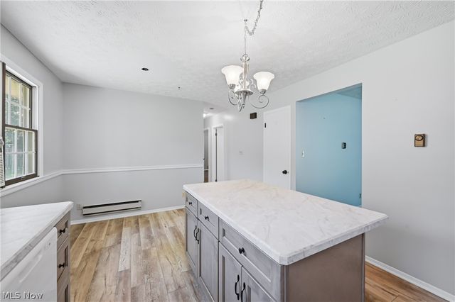 1795 Allen Drive, Salem, OH 44460
