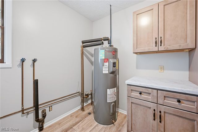 1795 Allen Drive, Salem, OH 44460
