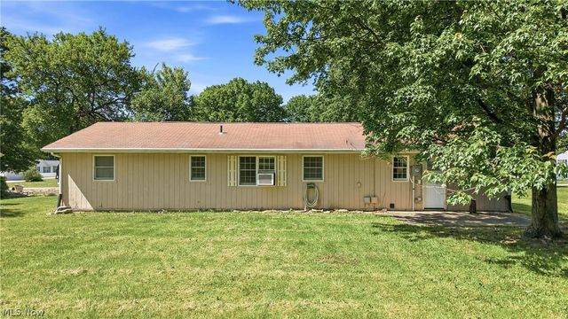 1795 Allen Drive, Salem, OH 44460