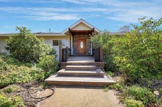 20381 Pet Hill Dr, Penn Valley, CA 95946