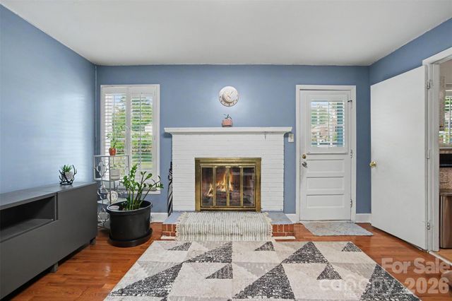6300 Idlebrook Drive, Charlotte, NC 28212