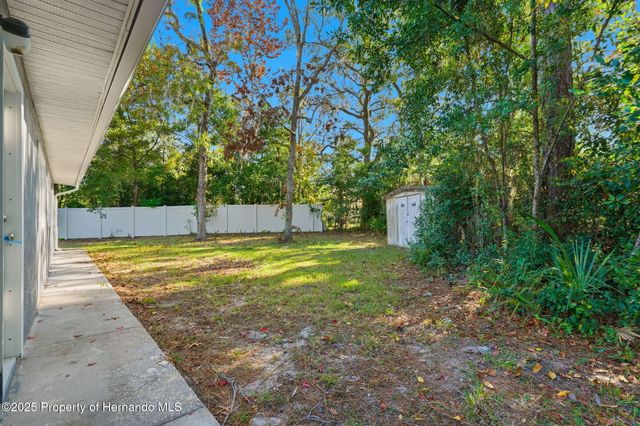 11126 elgin Boulevard, Spring Hill, FL 34608