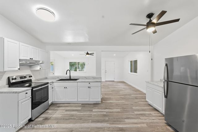 11126 elgin Boulevard, Spring Hill, FL 34608