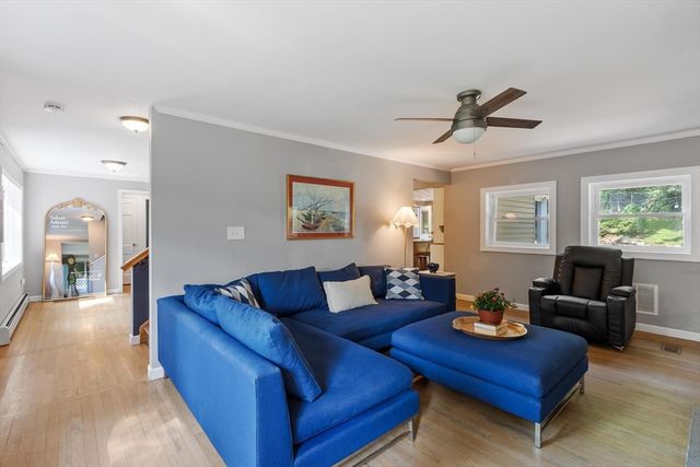 155 Winona St, Peabody, MA 01960
