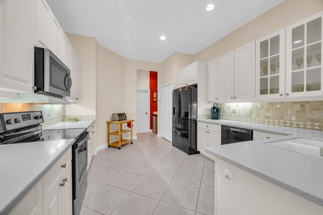 580 NE Canoe Park Circle, Port St. Lucie, Port St Lucie, FL 34983