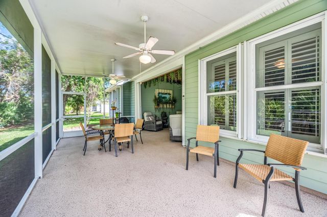 580 NE Canoe Park Circle, Port St. Lucie, Port St Lucie, FL 34983