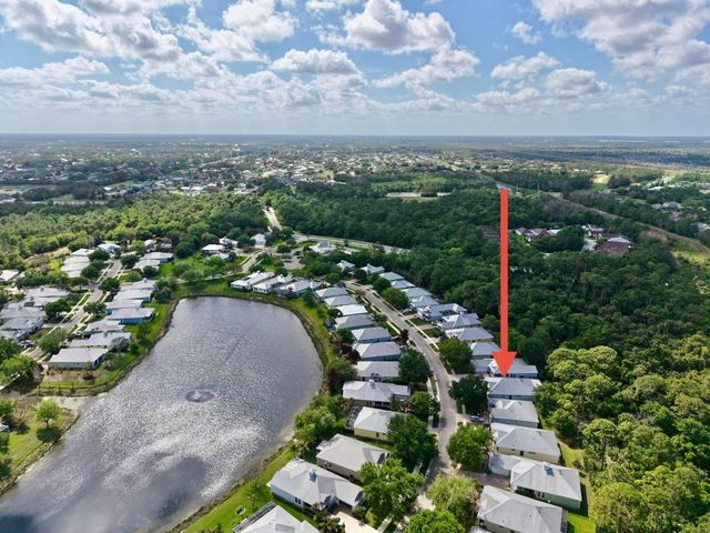 580 NE Canoe Park Circle, Port St. Lucie, Port St Lucie, FL 34983