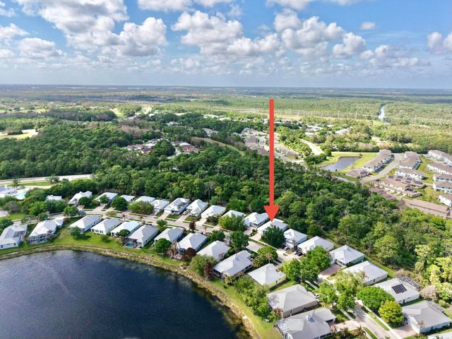 580 NE Canoe Park Circle, Port St. Lucie, Port St Lucie, FL 34983
