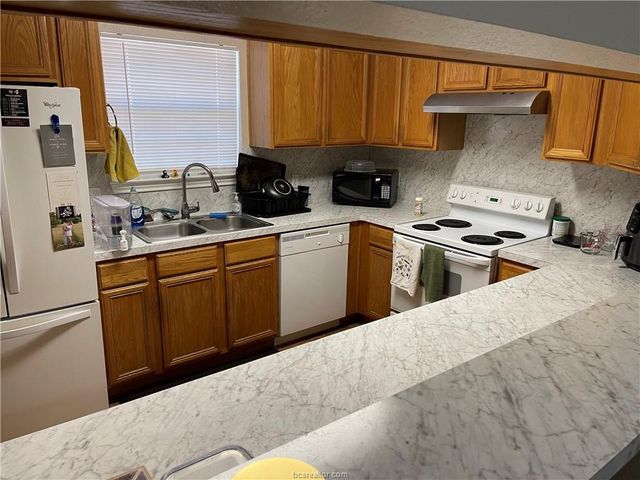 2317 & 2319 Antelope Lane, College Station, TX 77845