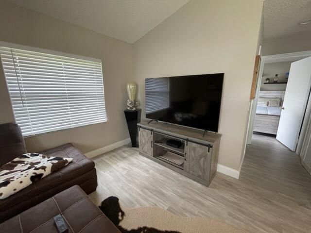 5899 Parkwalk Drive, Boynton Beach, FL 33472