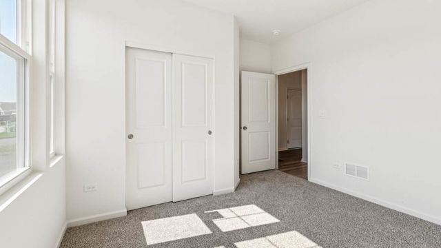 14555 S Greenbriar Drive, Plainfield, IL 60544