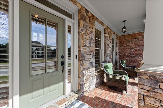 4610 Vista Ridge Lane, Flowery Branch, GA 30542