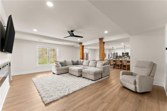 4610 Vista Ridge Lane, Flowery Branch, GA 30542