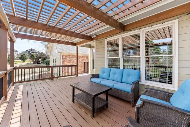 4610 Vista Ridge Lane, Flowery Branch, GA 30542