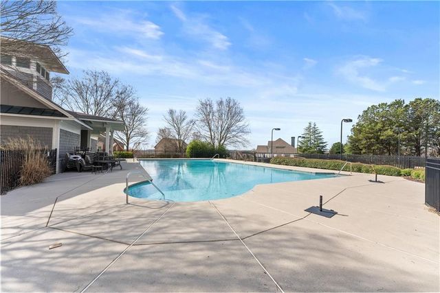 4610 Vista Ridge Lane, Flowery Branch, GA 30542