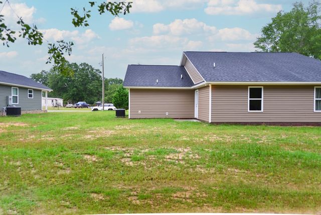 1611 Wheat Street, Sumter, SC 29154