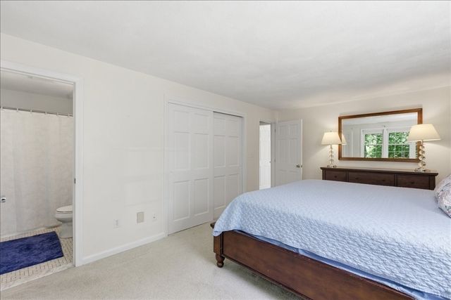 27 Kennel Hill Dr, Beverly, MA 01915