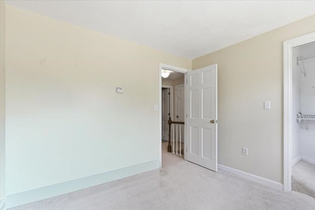 27 Kennel Hill Dr, Beverly, MA 01915