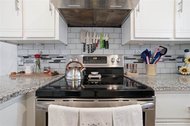 1913 SW 44th St, Lawton, OK 73505