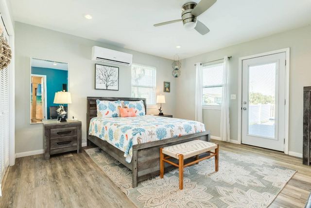 4006 Reeves Drive, Galveston, TX 77554
