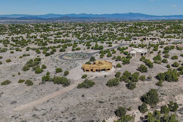 6 Tierra Vistoso, Santa Fe, NM 87506