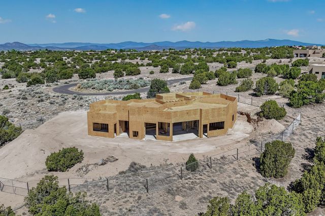 6 Tierra Vistoso, Santa Fe, NM 87506