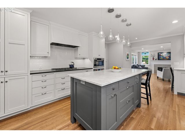 2925 Se CARLTON St, Portland, OR 97202