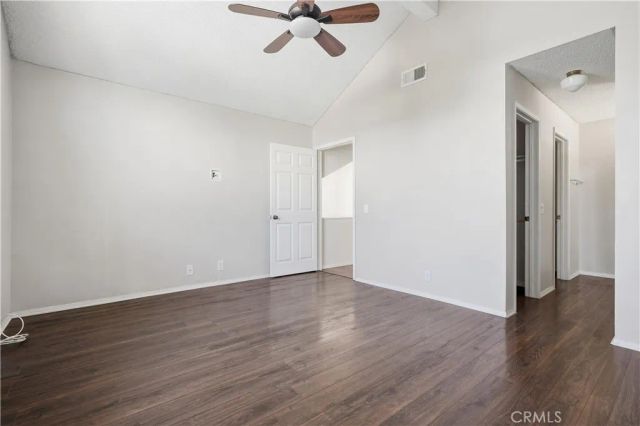 9826 California, South Gate, CA 90280