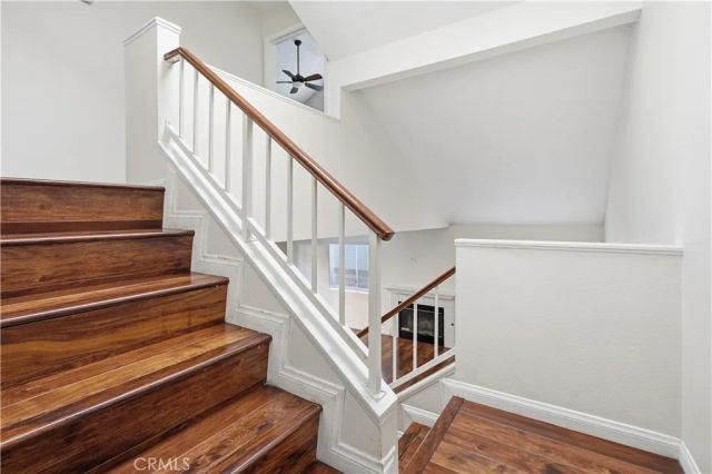 9826 California, South Gate, CA 90280