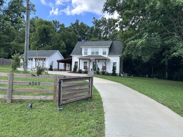 4049 Hampshire Pike, Hampshire, TN 38461
