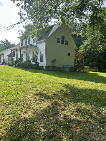 4049 Hampshire Pike, Hampshire, TN 38461