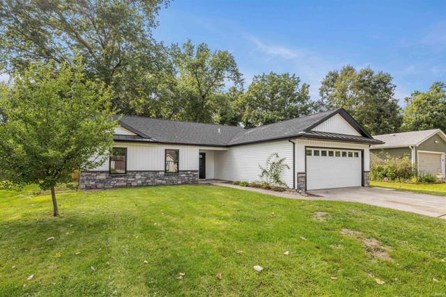 6211 Brandonwood Lane, Fort Wayne, IN 46835