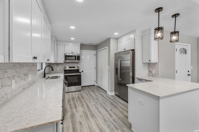 6211 Brandonwood Lane, Fort Wayne, IN 46835