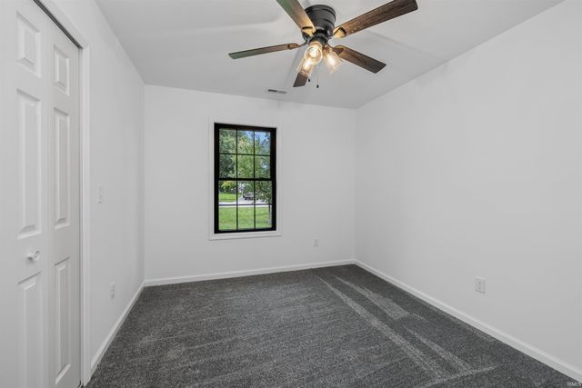 6211 Brandonwood Lane, Fort Wayne, IN 46835