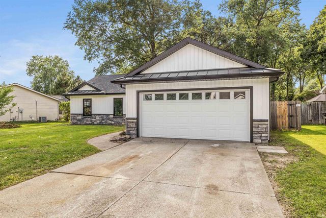 6211 Brandonwood Lane, Fort Wayne, IN 46835